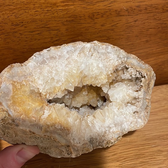 XXL Golden Healer Quartz Geode Crystal Display- Reiki- Meditation- Decor - Picture 5 of 9